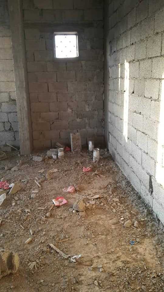 منزل ركن مسلح للبيع - بير فضل