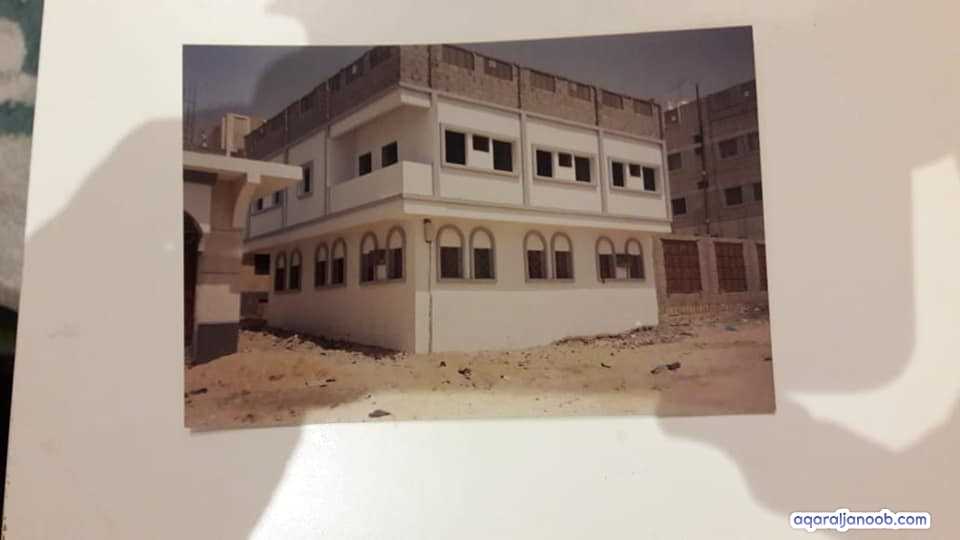 بيت للبيع المكلا فوه المتضررين بحري المساحه 12*12