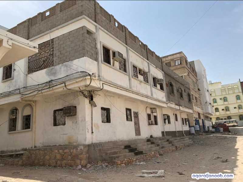 بيت للبيع المكلا فوه المتضررين بحري المساحه 12*12