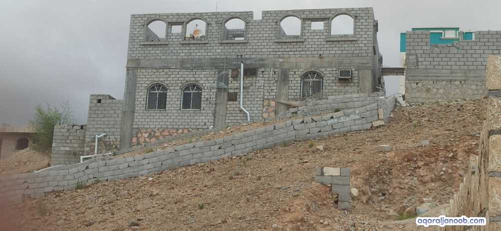 ارض للبيع في ربوة الغليلة بمدينة المكلا