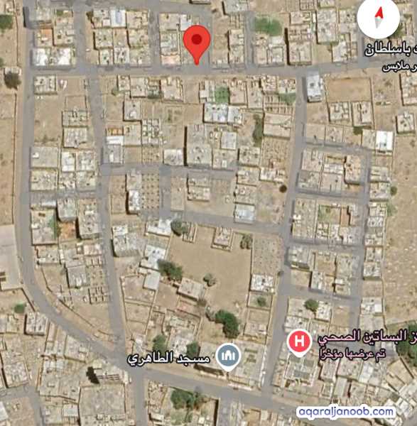 أرضية في عدن البساتين