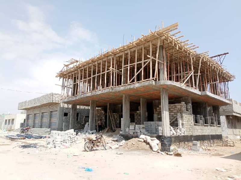 للبيع بيت نظام شقتين 